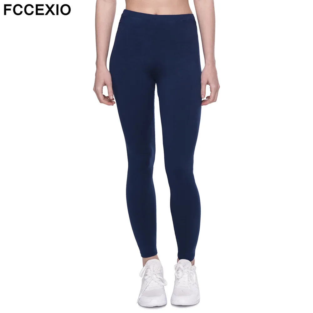 navy blue athletic leggings