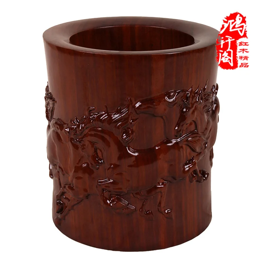 Hongxuan Club Redwood crafts small pieces. Wood carving eight horse pen, high-end home office gifts.