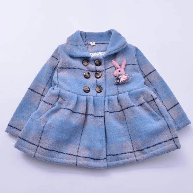 5827457143_1886621749