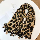 2018 New Design Leopard Dot Print Tassel High Quality Winter Warm Viscose Shawl Scarf Print Foulards Hijab