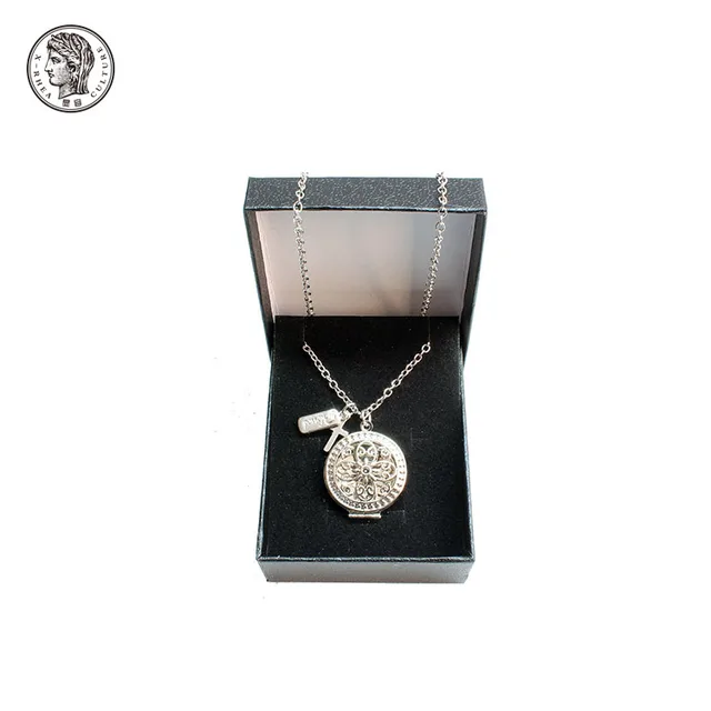 necklace jewelry case