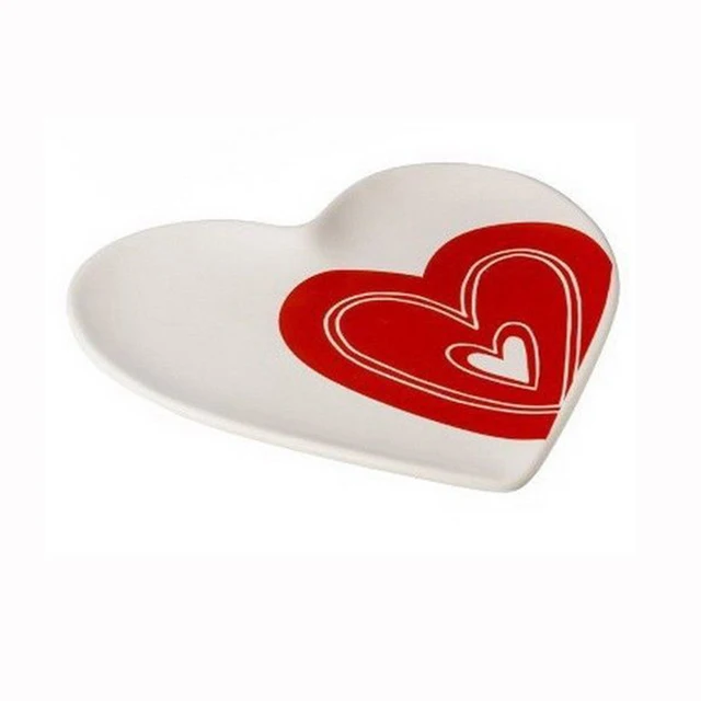 fancy heart-shaped plate wedding gift