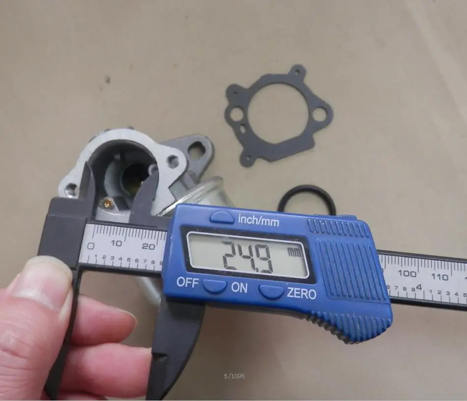 CARB BRIGGS&STARTTON 799868 498170 6