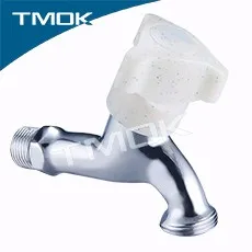 Stainless steel water tap with water separator