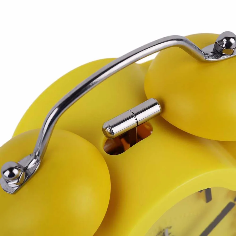 2016 Pentagram/Round Shape Student Children Bedside Bed Mute Table Cute Alarm Clock Essential Home Clock Small Size two Color