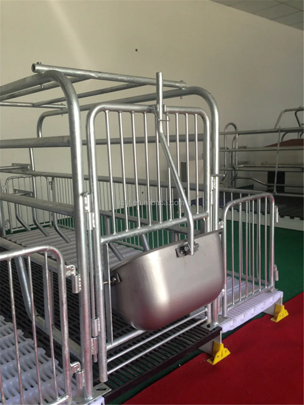 Farrowing Crate For Pigs Piggery Equipment For Sale Pig Farm
