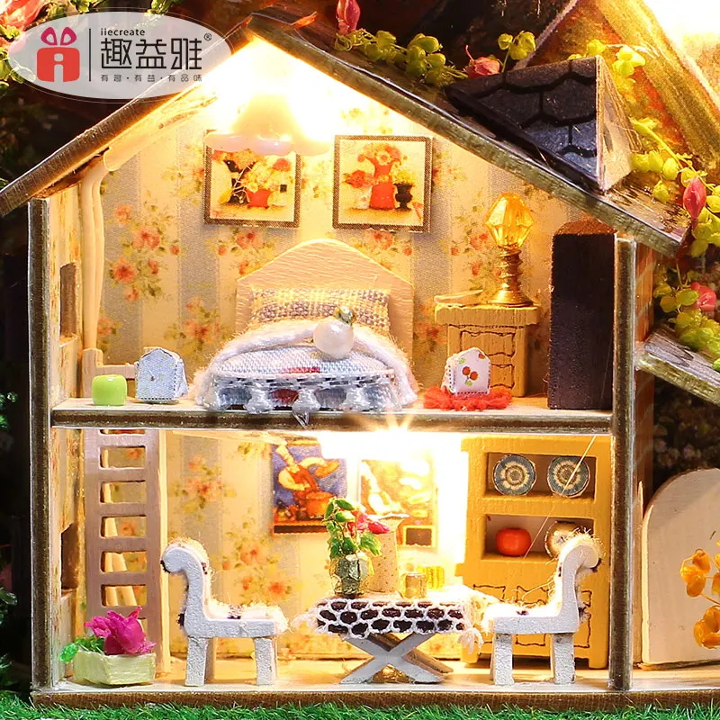 Unusual Gift Sets Tin Box Miniature Dollhouse Furniture Doll House