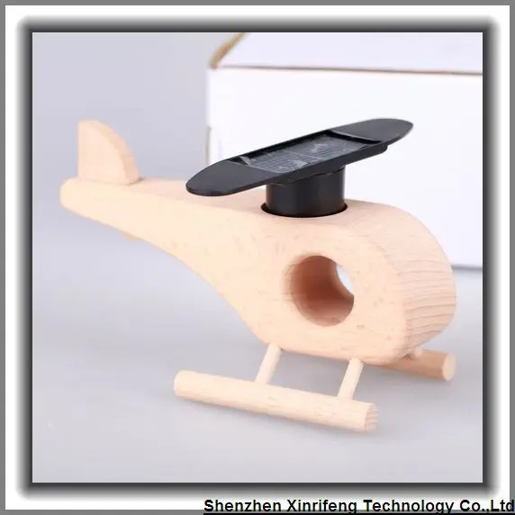 Solar Wooden Airplane (3).jpg