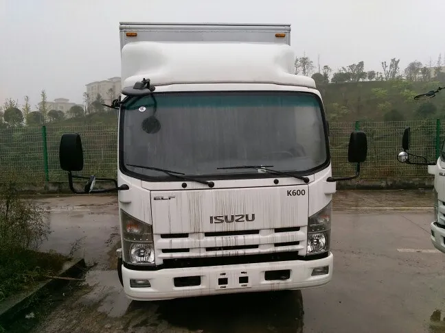 isuzu k600 van truck, aluminium box.