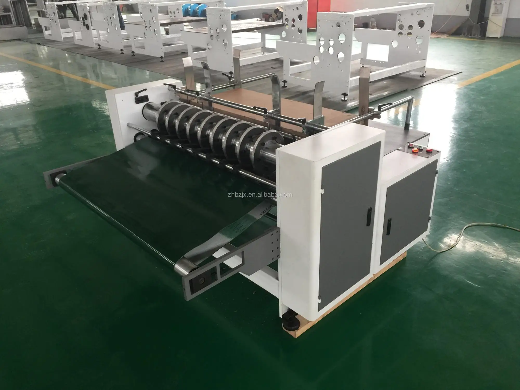 Automatic Corrugated Paper Board Partition Slotting Machine Box