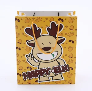 2018 high quality fancy christmas gift bag with handle paper