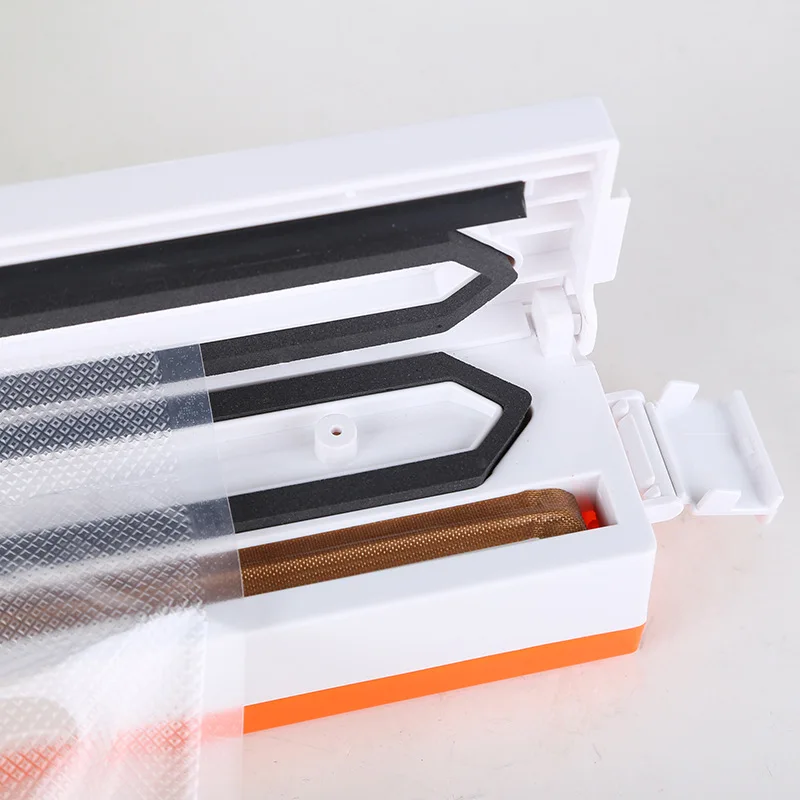 Automatic small household vacuum sealing machine mini vacuum sealing machine food sealing bag packing machine