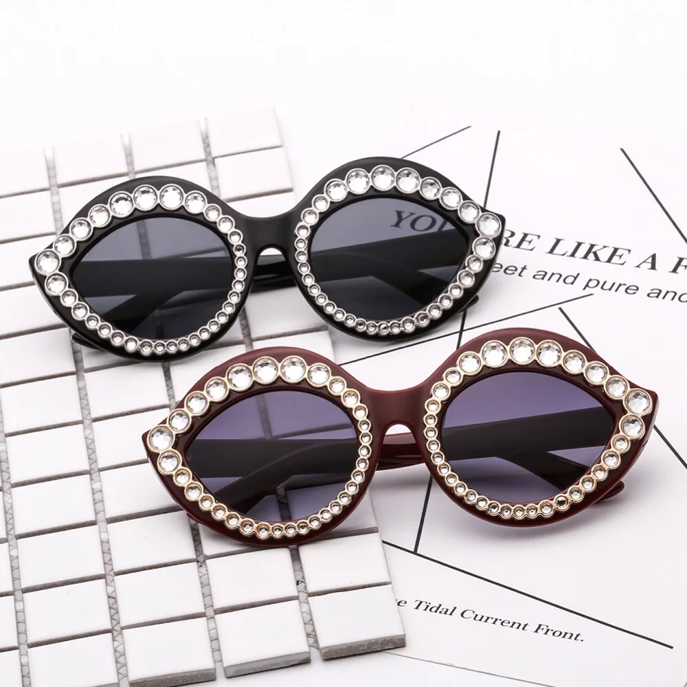 FAE912C6-C51C-4714-BE78-499970203CEA