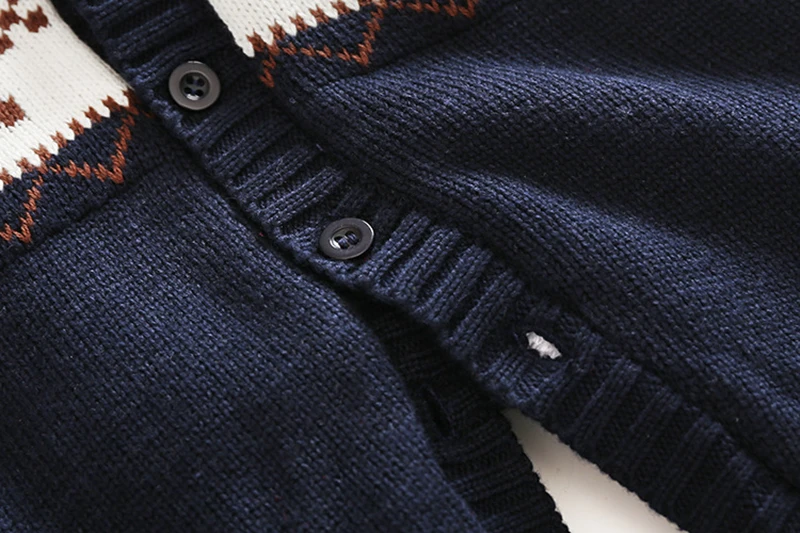 4509342508_431256496