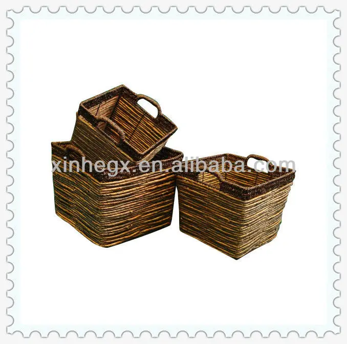banana leaf weaving basket