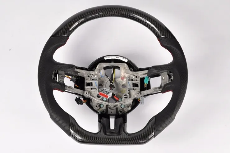 mustang steering wheel 2.jpg