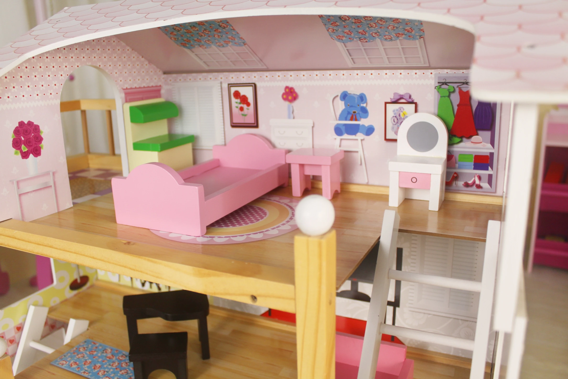 2024新到儿童游戏屋套装diy小木形象迷你家具娃娃屋