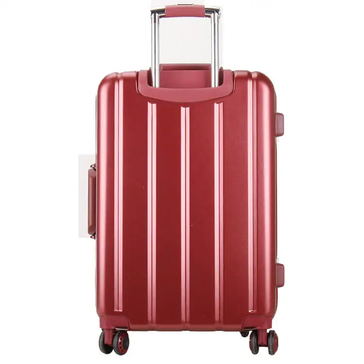 hard rolling suitcase2.jpg