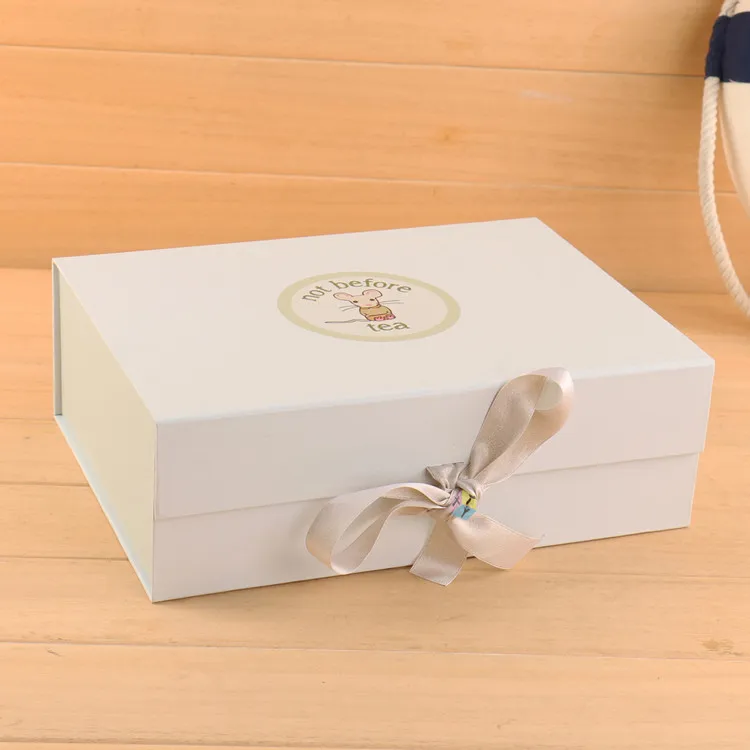 supplies luxury new style ribbon baby gift box packaging