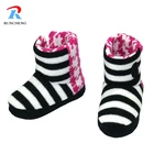 Winter cute soft sole newborn baby shoes manufacturer