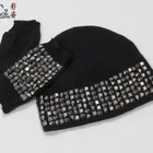metallic fashion knitted set warm keeping winter sets hat and glove