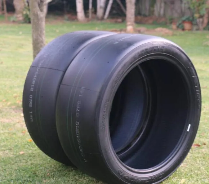 Zestino Street Slick Tyre Treadwear 140 Road Legal Tyre 215/45zr17