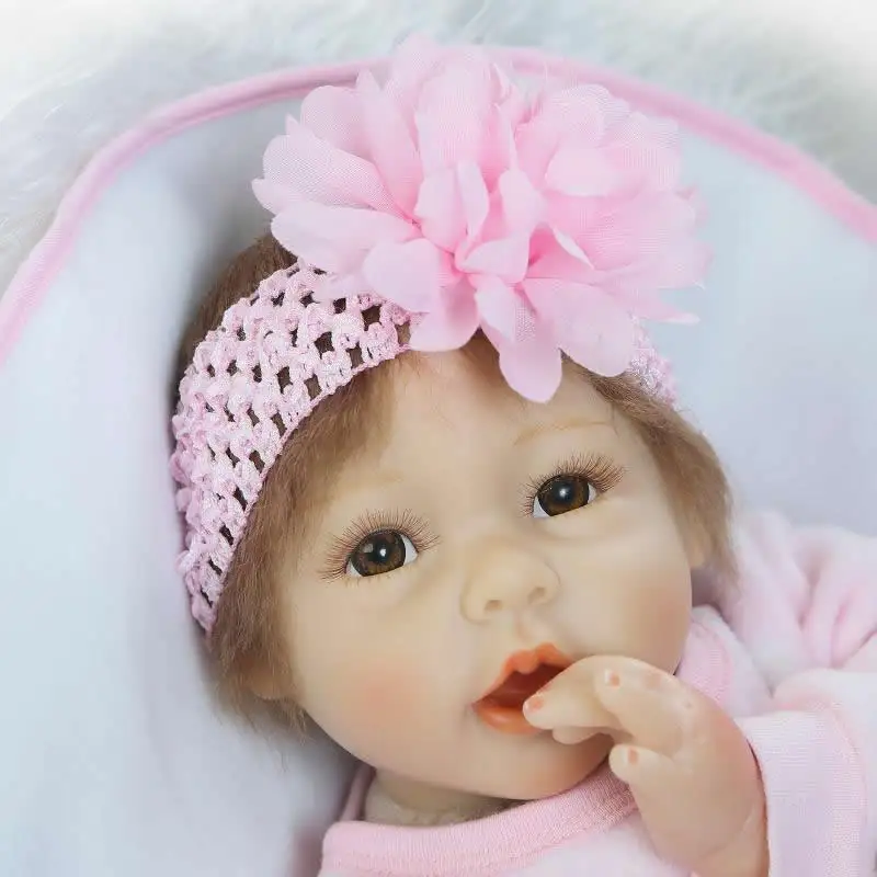 Wear-Pink-Romper-Clothes-Reborn-Babies-Girl-Alive-Doll-22-Soft-Silicone-Realistic-Lifelike-Baby-Dolls (4)