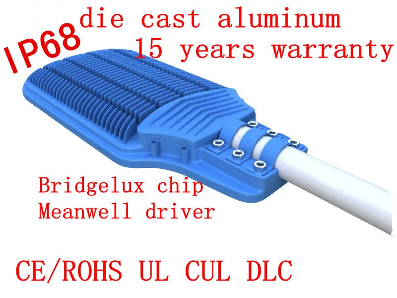 blue street light.jpg