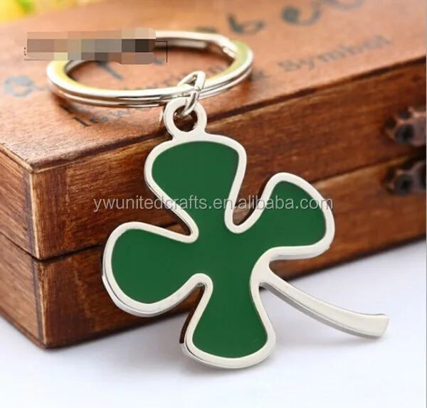 four leaf clover key chain,oil drip keychain for irish festival