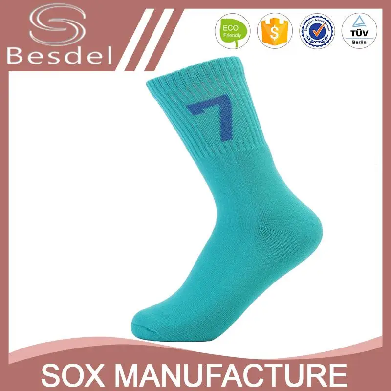 breathable sports socks buyer from usa