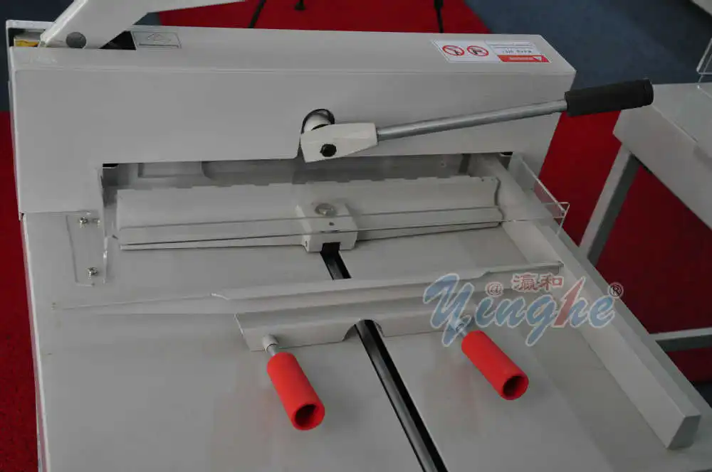 manufacture in Guangzhou China with CE approval cross cutting machine for paper