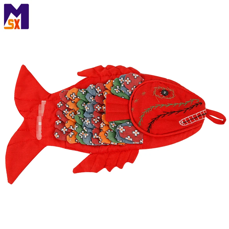 red plush fish (2).JPG
