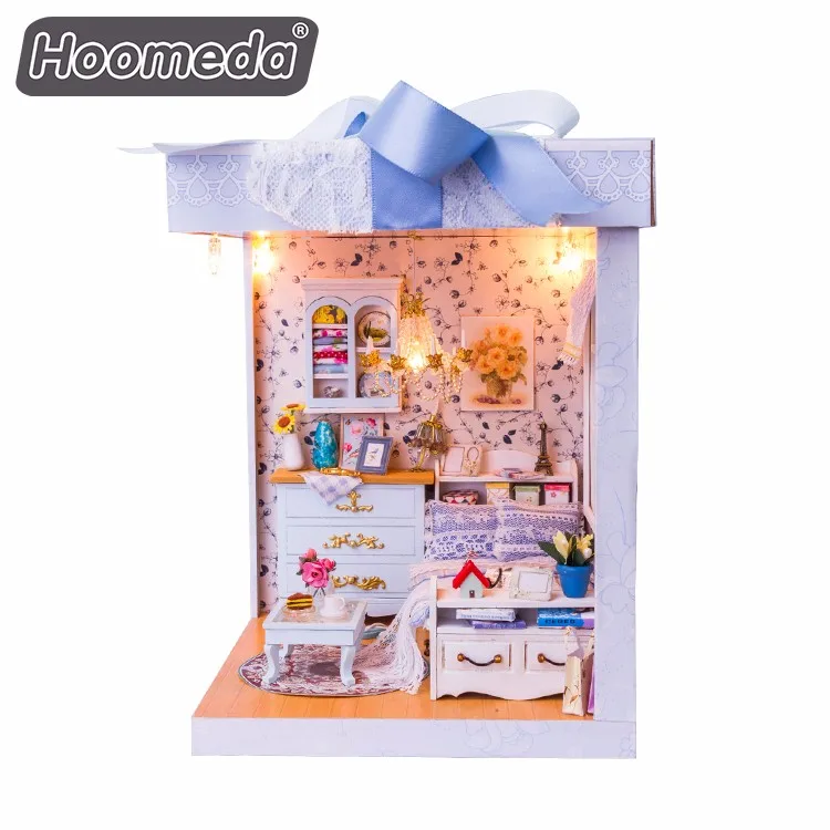 beautiful gift box shape wooden toy dollhouse for children