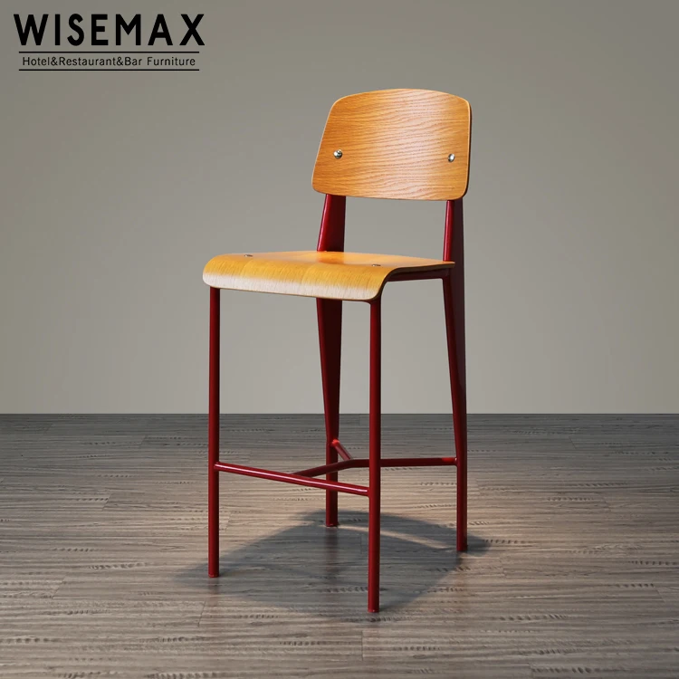 Commercio all'ingrosso di replica Jean Prouvé Compensato disegno sgabello da bar sedie seduta in legno standard bar mobili di alta sedia
