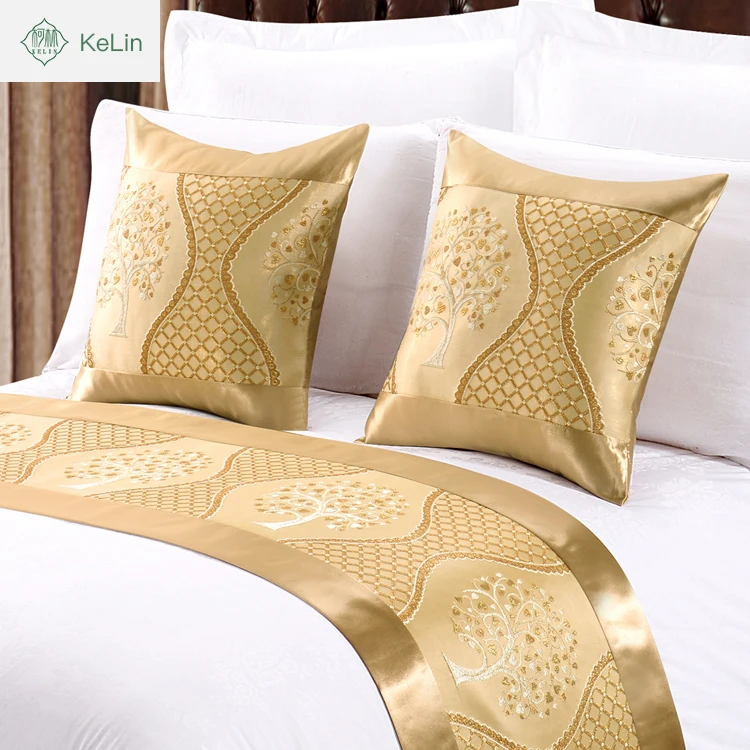 bed runner