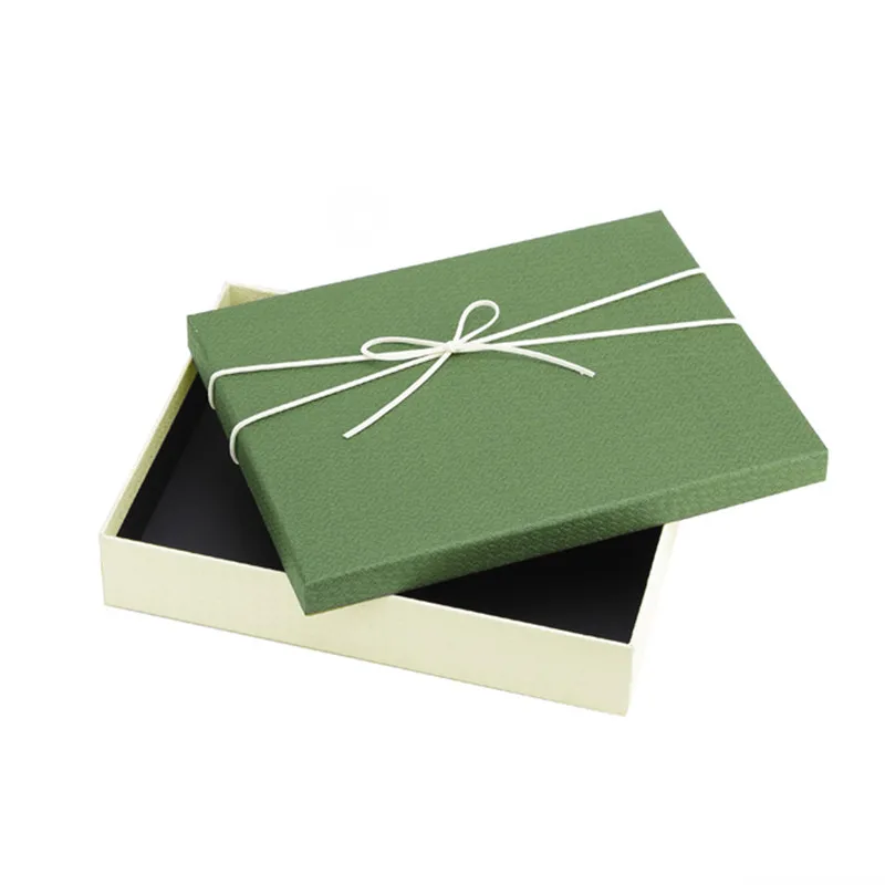 fashion luxury gift paper box for garments circle gift folding