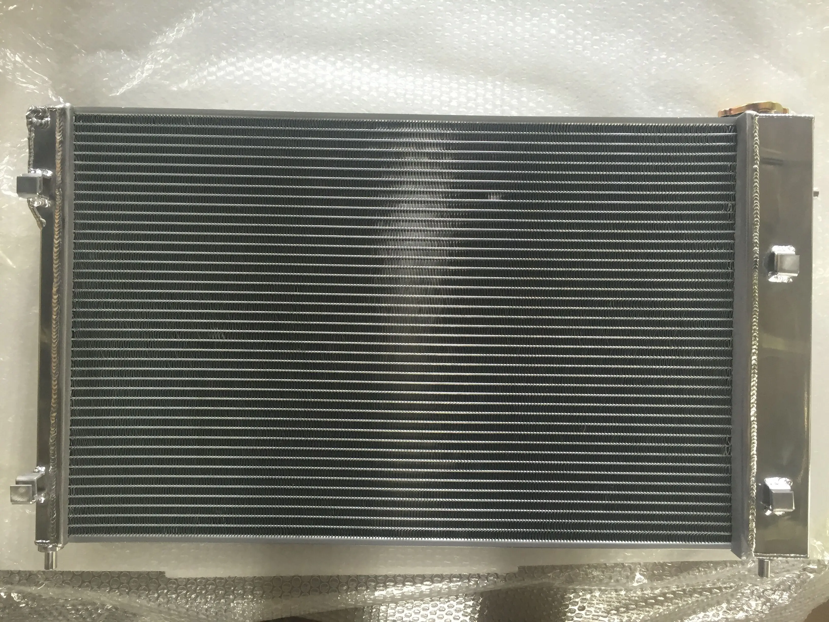 FOR 86-92 TOYOTA SUPRA MT TRI CORE 3-ROW DIRECT BOLT-ON ALUMINUM RACING RADIATOR