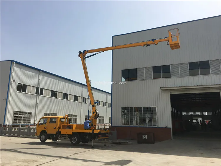 High working truck3.JPG