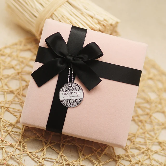 elegant packing paper wedding gift boxes with ribbon