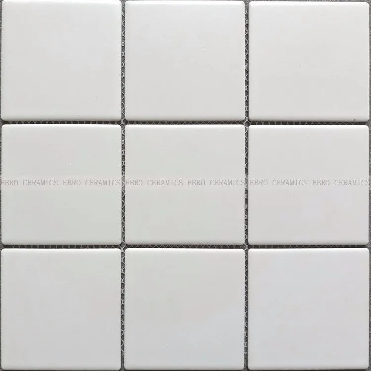 Small size anti slip porcelain bathroom wall tile and floor tiles