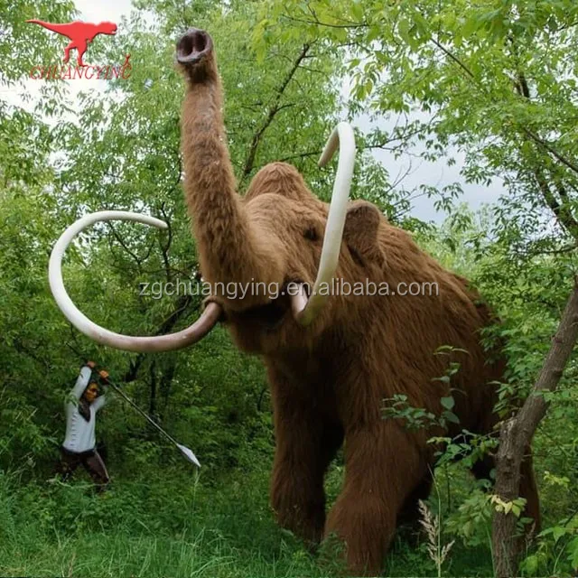 <strong>animals</strong> mammoth showed in russia park, realistic animals
