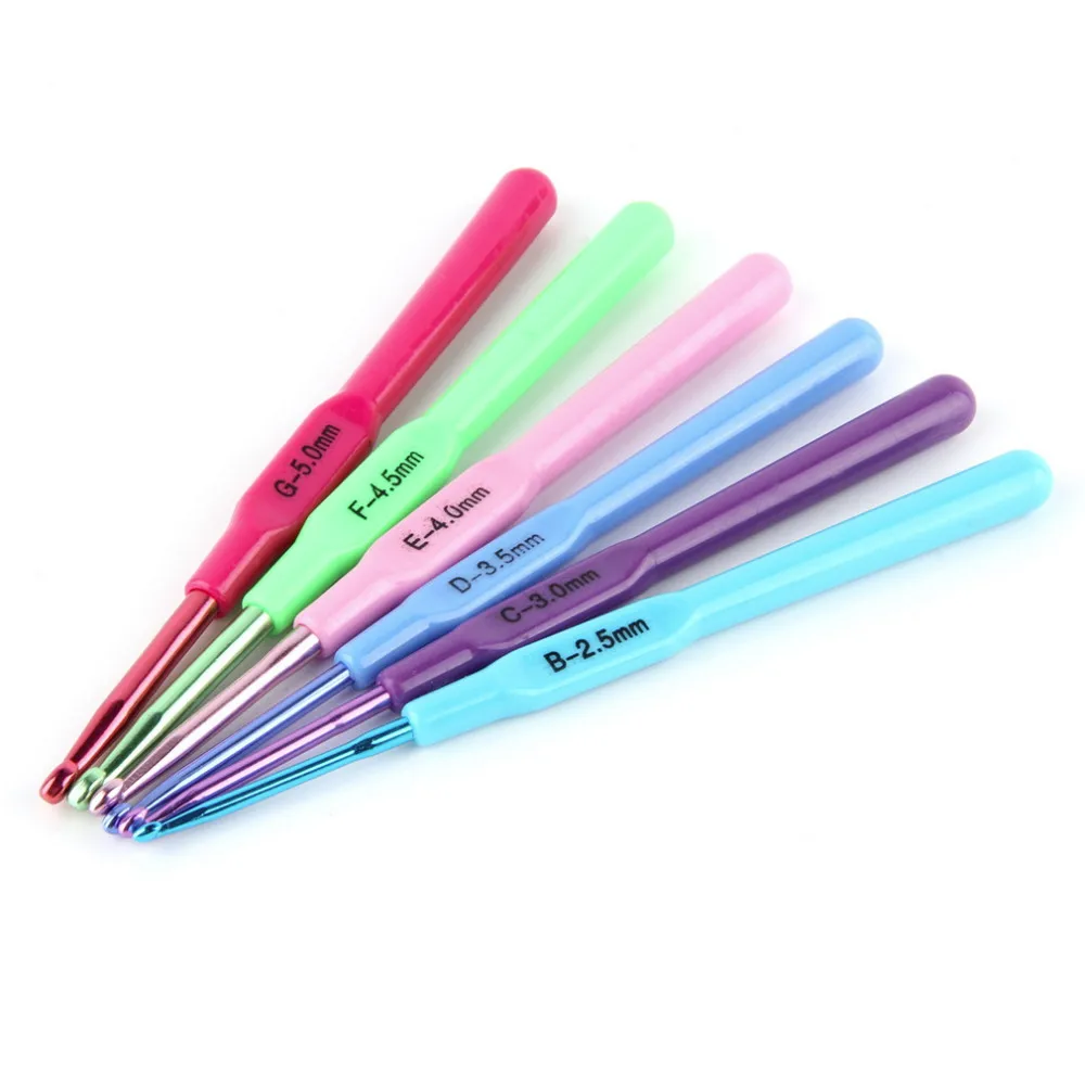 2017 New 6pcs Multicolor Knitting Needles Colorful Plastic Handle Aluminum Crochet Hooks Template Knit Needles Weave DIY Crafts