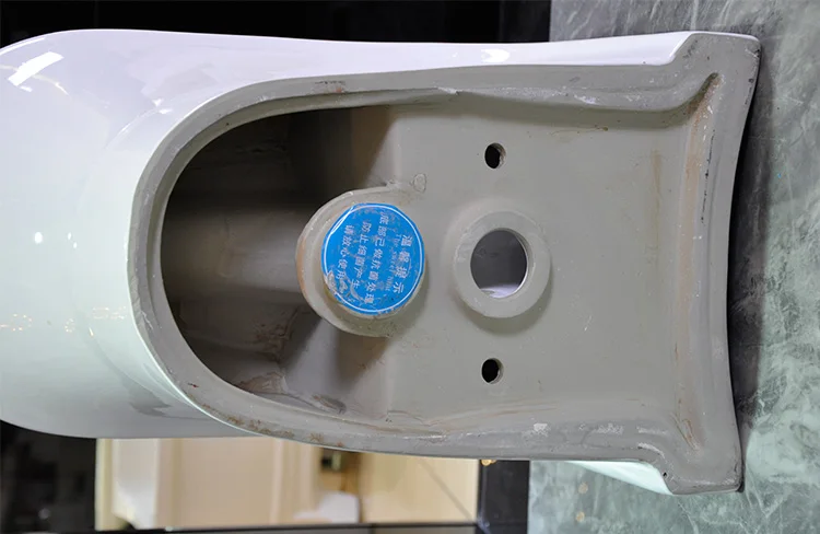 Sanitary Ware Bathroom Western ceramic Container White Color Toilet Modern Ceramic Toilet WC