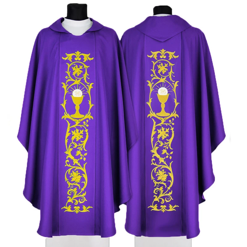 SMQ-Chasuble (59).jpg