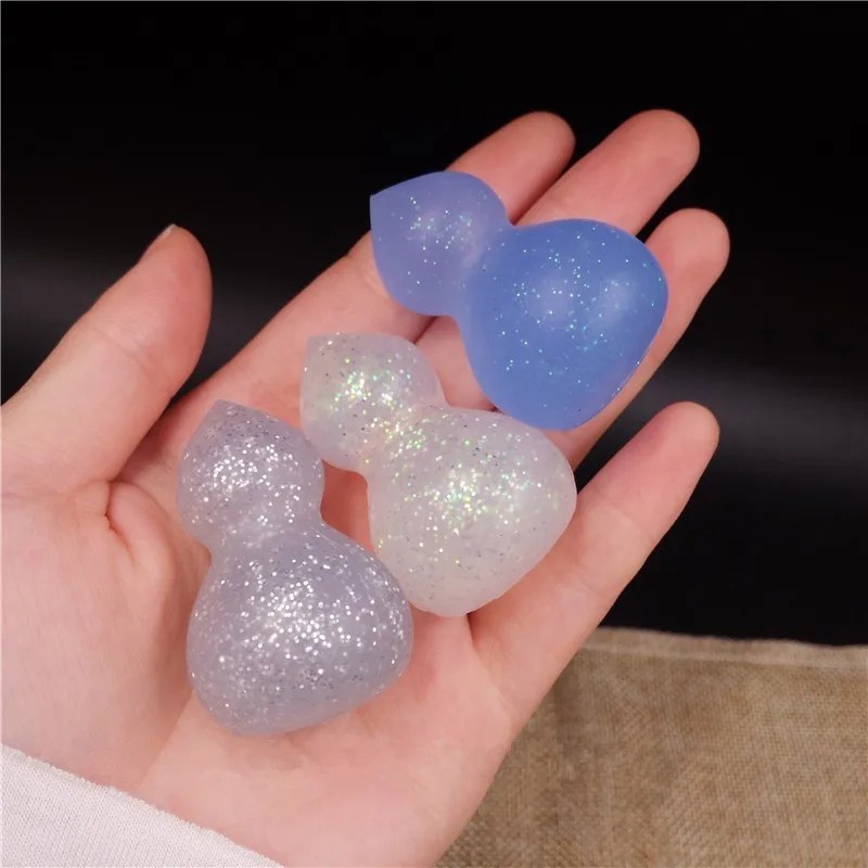 2017 Hot girls Premium Product !!! Flawless Blender Foundation Puff blending silisponge Makeup sponge 3D silicone sponge (9).jpg