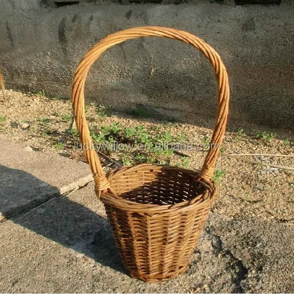 3 material wicker,willow,cotton cloth 4 basket color natu