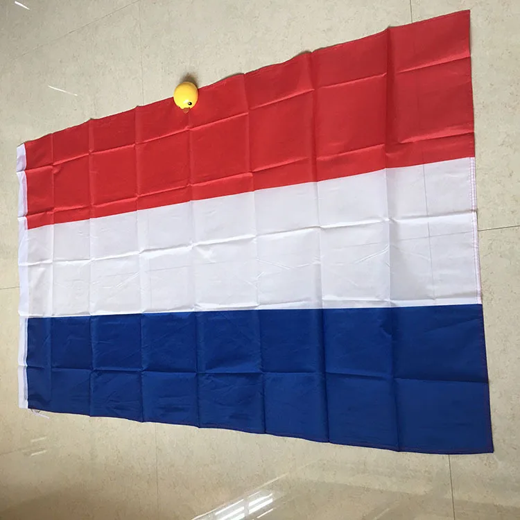 4531438084_697276339