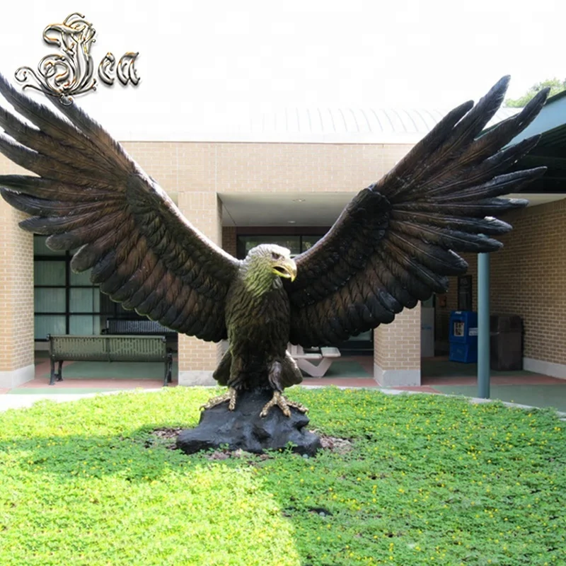 Grand jardin extérieur bronze statue d'aigle à vendre