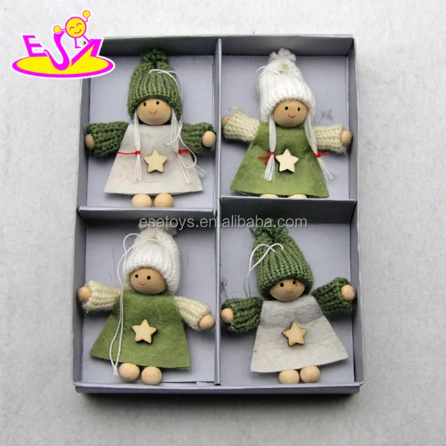 2017 new products baby cartoon characters wooden christmas dolls