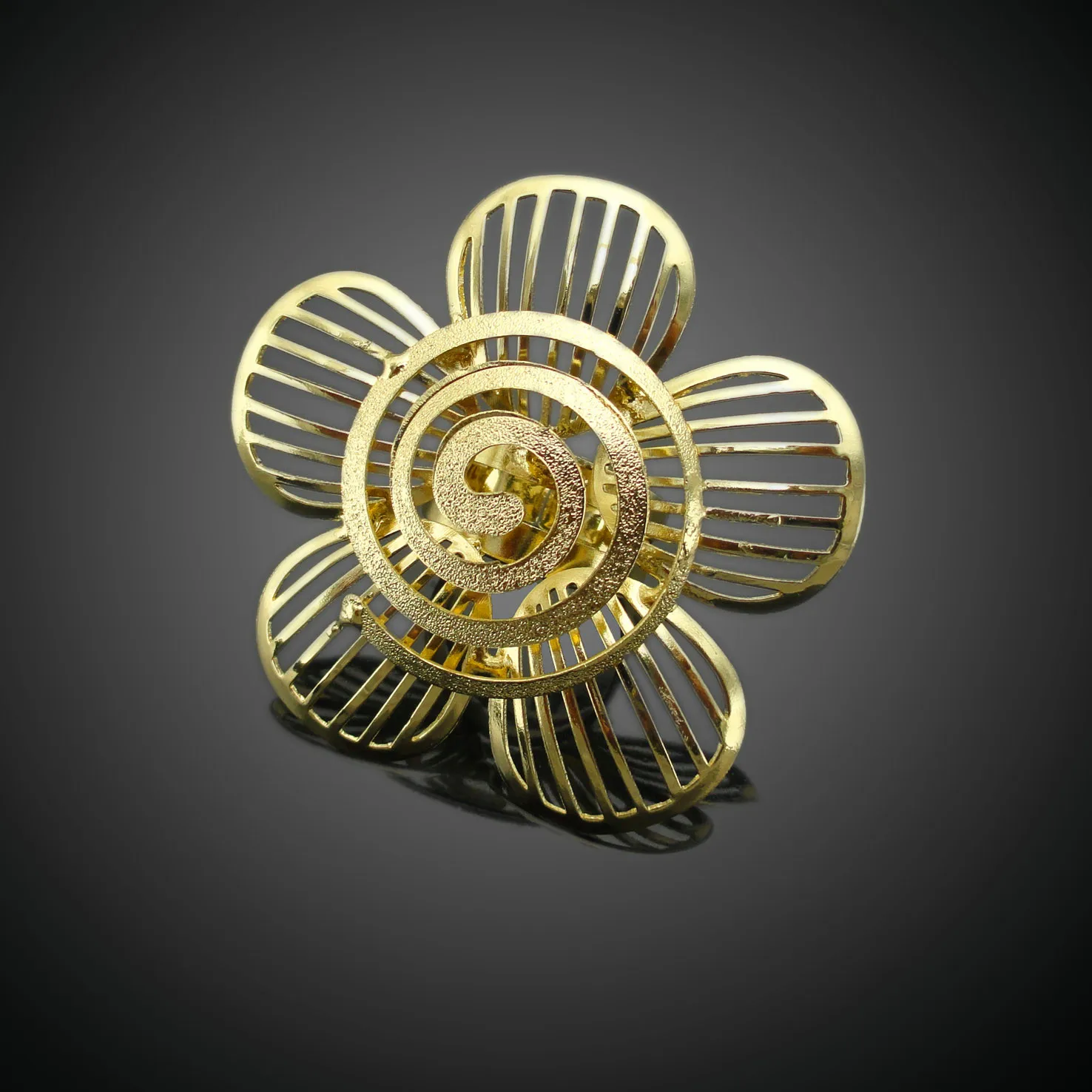 AHK353-6.JPG